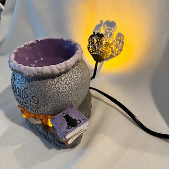 Scentsy Hocus Pocus Wax Warmer - Gently Used with Box - Picture 3 of 15